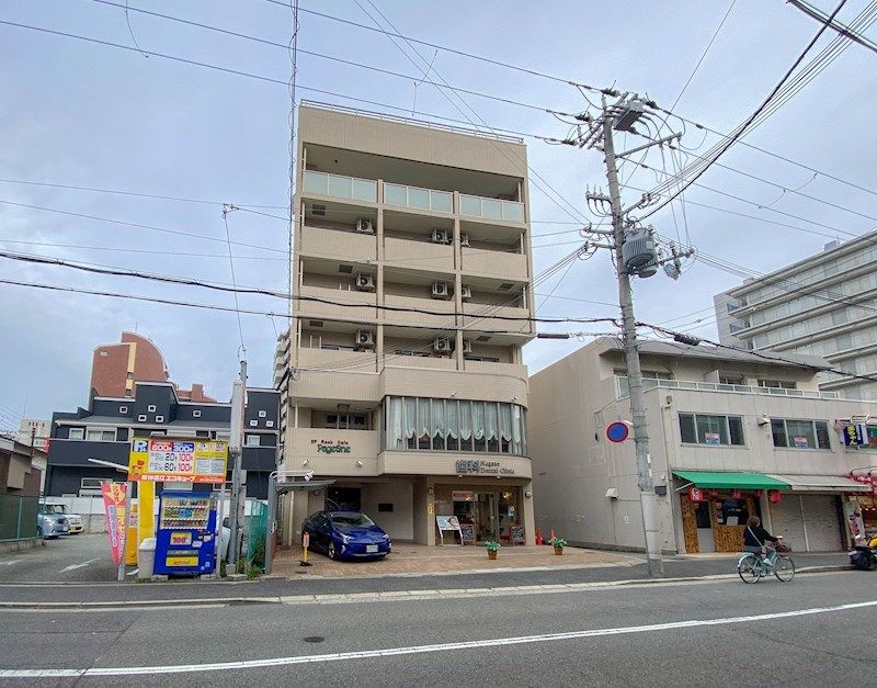 クレイントトヤミチの外観画像