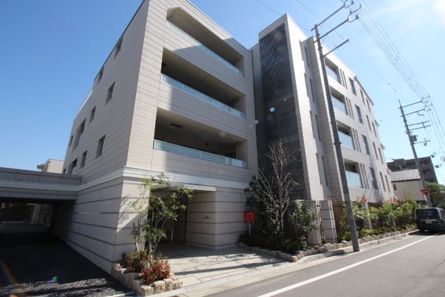 プラウド香櫨園の外観画像