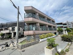 セブンの外観画像