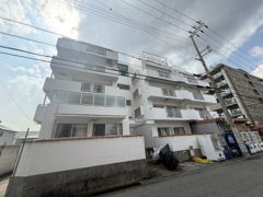 プラムハイツ本山の外観画像