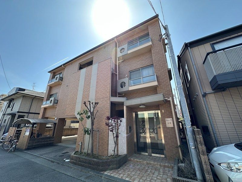 アルーラ南館の外観画像