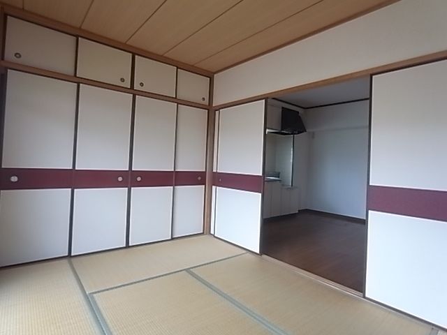 ベッドルーム