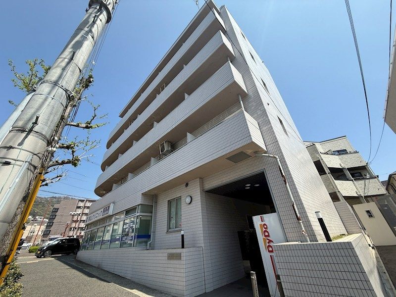 リモージュ岡本の外観画像