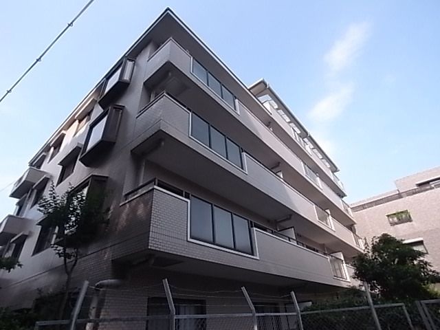 ガーデン甲東の外観画像