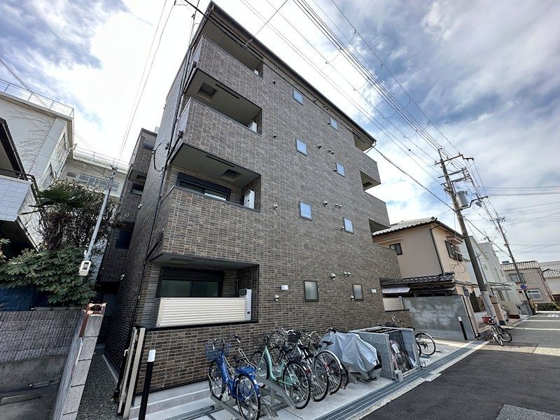 Best Village鳴尾町の外観画像
