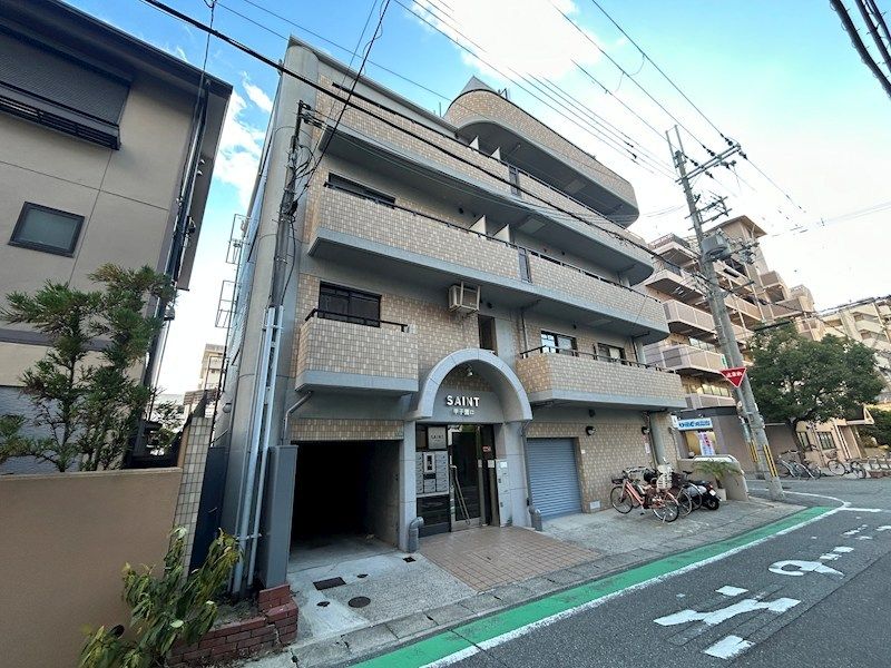 SAINT甲子園口の外観画像