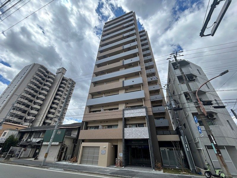 グランクレンツ尼崎の外観画像