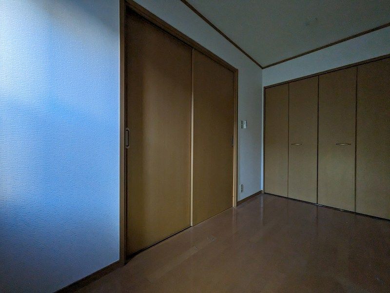 ベッドルーム