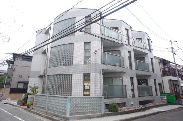 サンパレス21苦楽園の外観画像