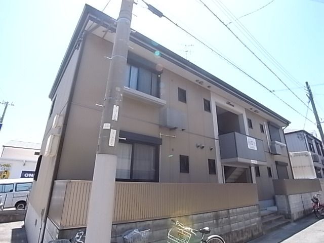 シャーメゾン灘北通の外観画像