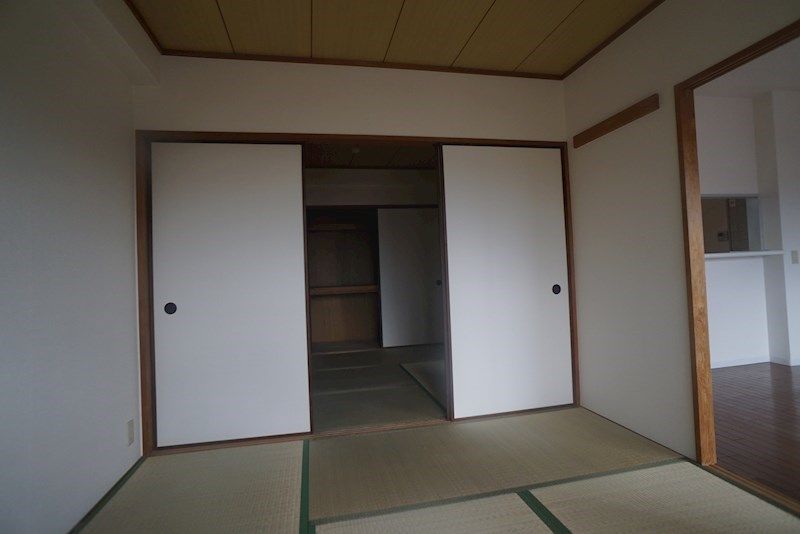 ベッドルーム
