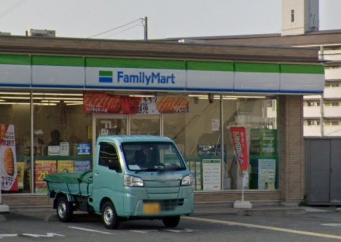 近くのファミリーマート 神戸夢野店まで319m（徒歩4分）