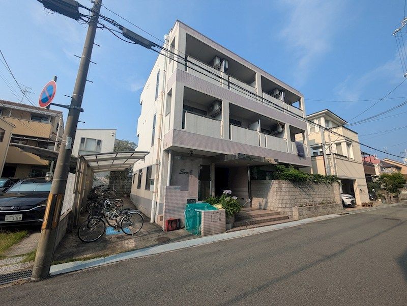 スラン76の外観画像