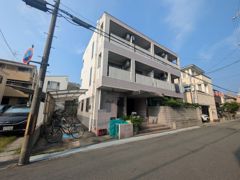 スラン76の外観画像