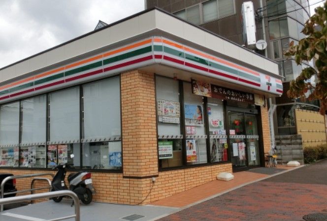 近くのセブンイレブン 神戸御影2丁目店まで196m（徒歩3分）
