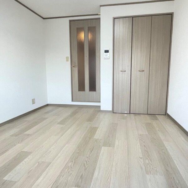 ベッドルーム