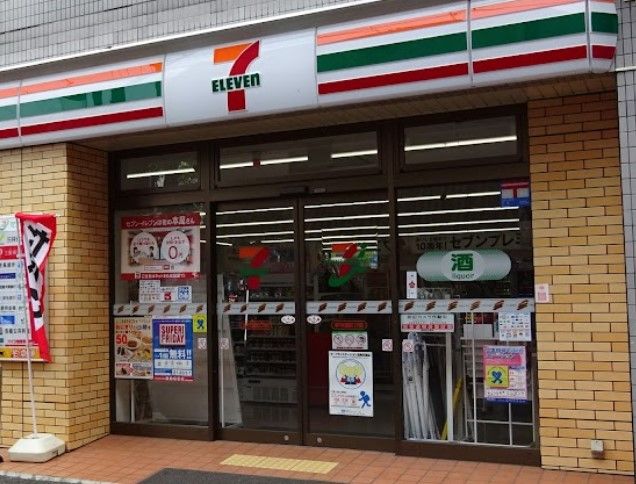 近くのセブンイレブン 神戸水道筋6丁目店まで112m（徒歩2分）