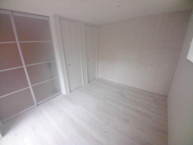 ベッドルーム