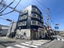 リヨンドハイツの外観