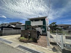グランドパインの外観画像