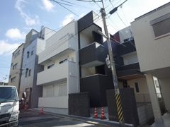 プラーフ セブンの外観画像