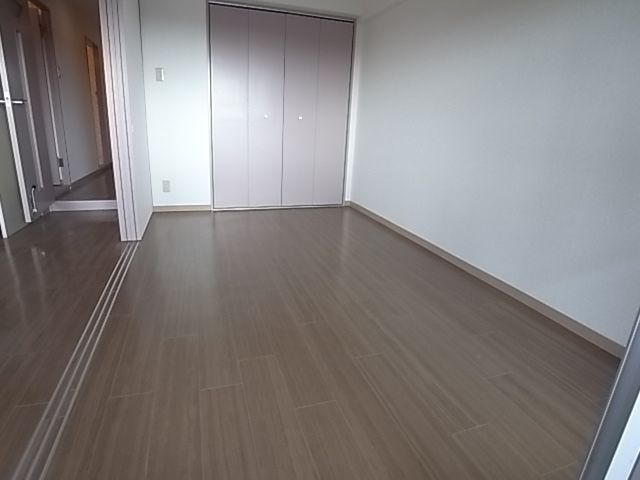 ベッドルーム