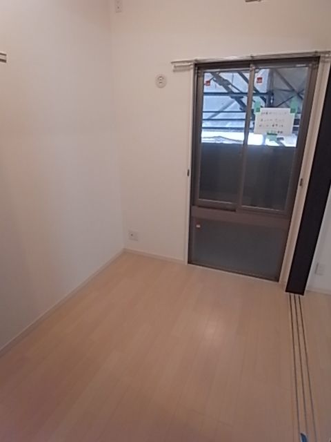 ベッドルーム