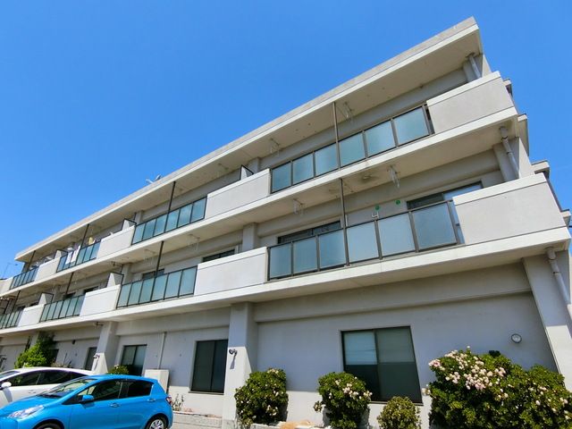 ポート・パレの外観画像