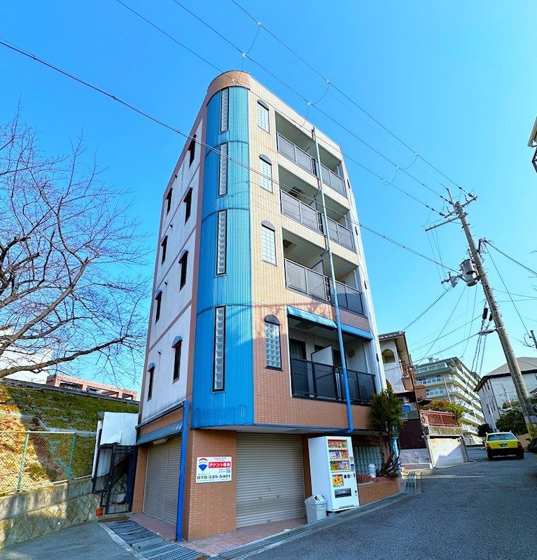 アムール親王塚の外観画像
