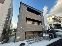 シーエムドゥの外観画像