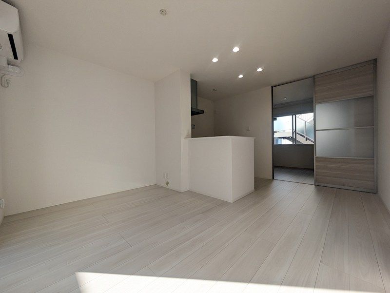 近くのセブンイレブン 西宮南昭和町店まで61m（徒歩1分）