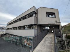 ロイヤル伊丹の外観画像