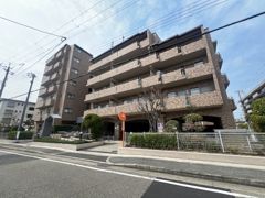 レジェンダリー小松の外観画像