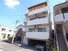 ハイツ輝の外観画像