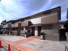 小松町2丁目テラスハイツ B棟の外観画像