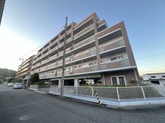 メリヤス岡場の外観画像