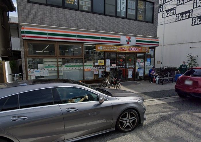 近くのセブンイレブン JR芦屋駅前店まで447m（徒歩6分）