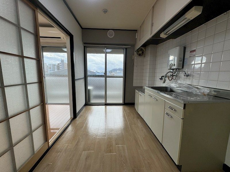 近くのセブンイレブン 神戸六甲口店まで232m（徒歩3分）