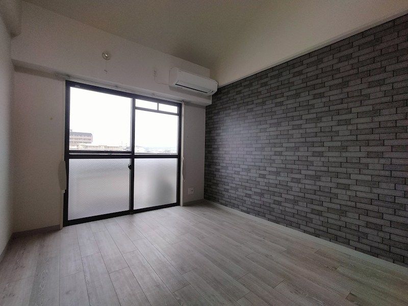 近くのローソンストア100 LS尼崎富松店まで139m（徒歩2分）