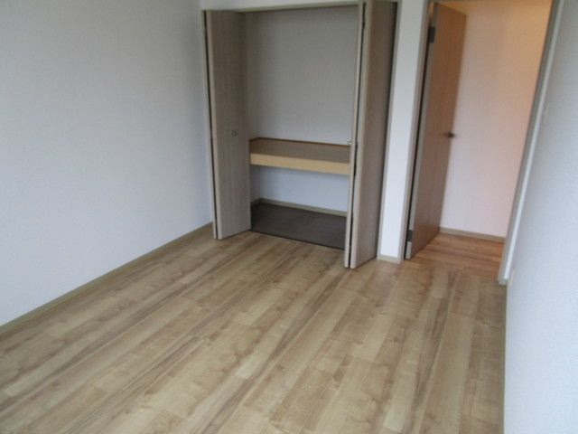 ベッドルーム