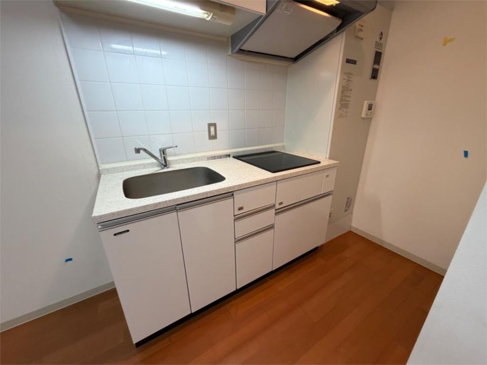 近くのコーヨー住吉店まで209m（徒歩3分）