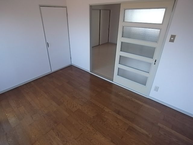 ベッドルーム