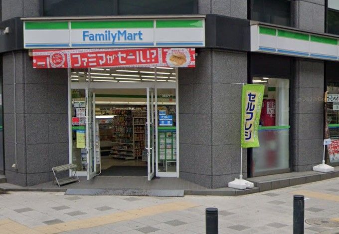近くのファミリーマート 神戸磯上通店まで213m（徒歩3分）