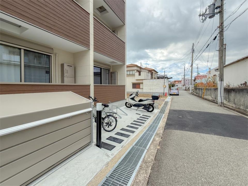 その他