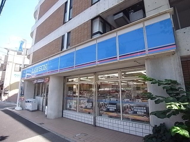 近くのローソン灘赤坂通店まで404m（徒歩6分）