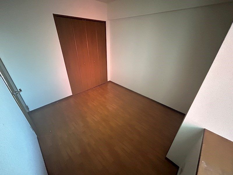 ベッドルーム