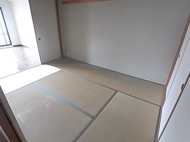 ベッドルーム