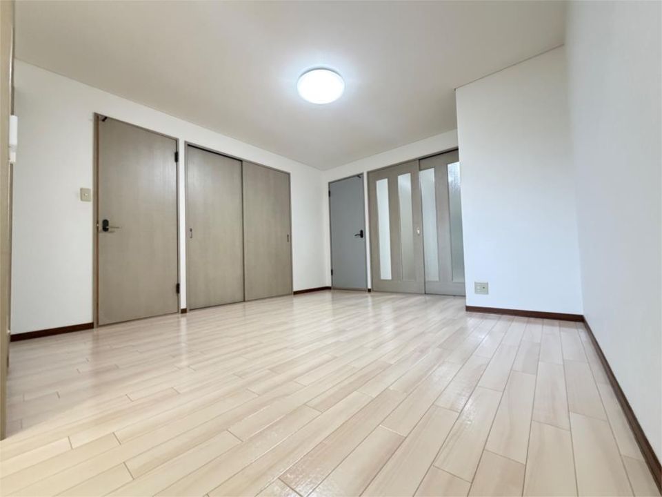 ベッドルーム