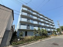崇徳院ハイツS棟の外観画像