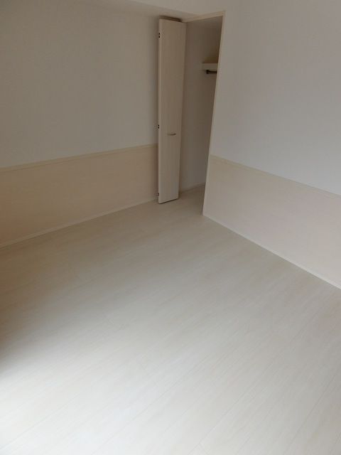 ベッドルーム